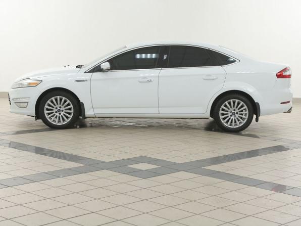 Ford Mondeo IV Рестайлинг с пробегом 2013 года, цена 649 000 рублей, 213700 км, седан, Автокод Объявления