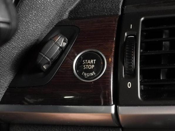 BMW X5 II (E70) Рестайлинг с пробегом 2011 года, цена 1 859 000 рублей, 430624 км, внедорожник, Автокод Объявления