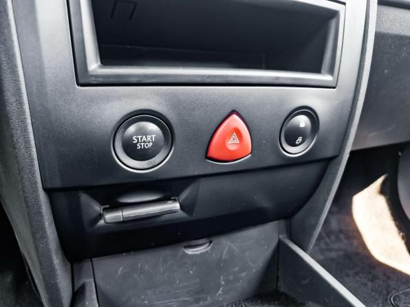 Renault Megane II Рестайлинг с пробегом 2008 года, цена 419 000 рублей, 197720 км, седан, Автокод Объявления