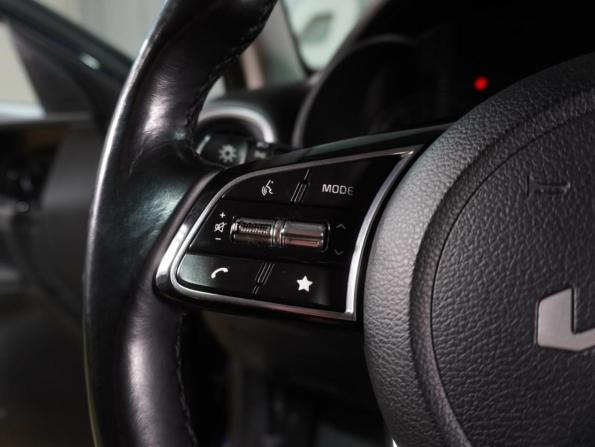 Kia Cerato IV Рестайлинг с пробегом 2021 года, цена 2 299 000 рублей, 49864 км, седан, Автокод Объявления
