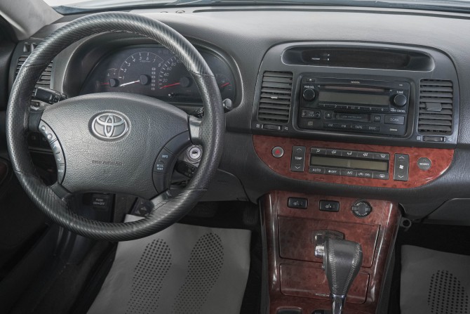 Toyota Camry V (XV30) Рестайлинг с пробегом 2004 года, цена 799 000 рублей, 250000 км, седан, Автокод Объявления