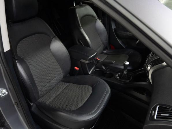 Hyundai ix35 I с пробегом 2011 года, цена 1 020 000 рублей, 198831 км, внедорожник, Автокод Объявления