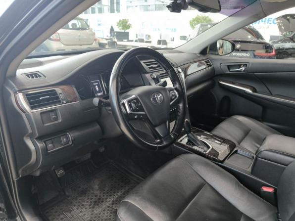 Toyota Camry VII (XV50) Рестайлинг 2 с пробегом 2017 года, цена 2 300 000 рублей, 135860 км, седан, Автокод Объявления