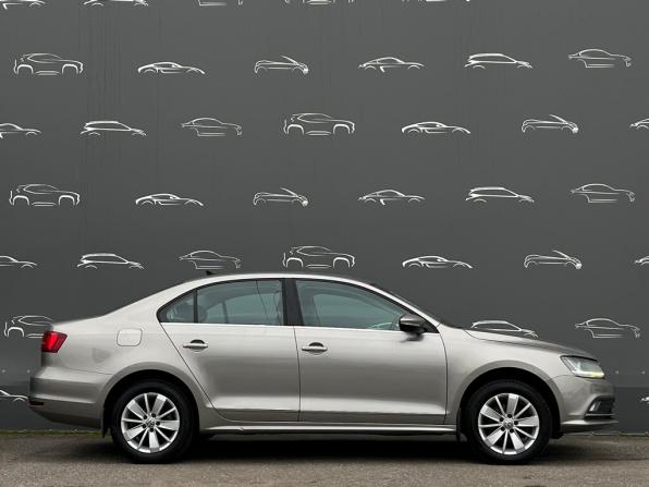 Volkswagen Jetta VI Рестайлинг с пробегом 2017 года, цена 1 379 700 рублей, 124587 км, седан, Автокод Объявления