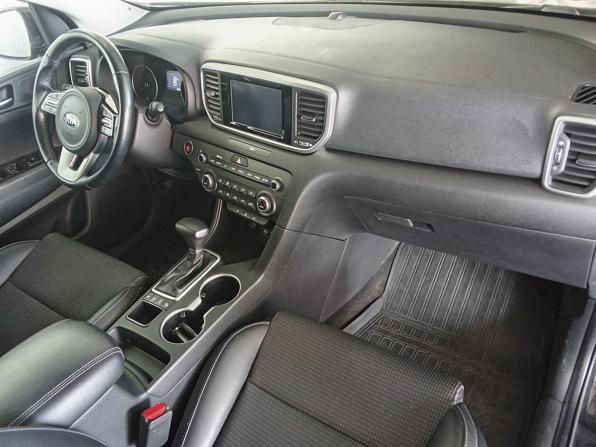 Kia Sportage IV Рестайлинг с пробегом 2019 года, цена 2 450 000 рублей, 60773 км, внедорожник, Автокод Объявления