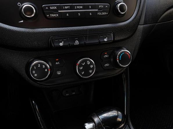 Kia Ceed II с пробегом 2013 года, цена 1 040 000 рублей, 204714 км, хэтчбек, Автокод Объявления