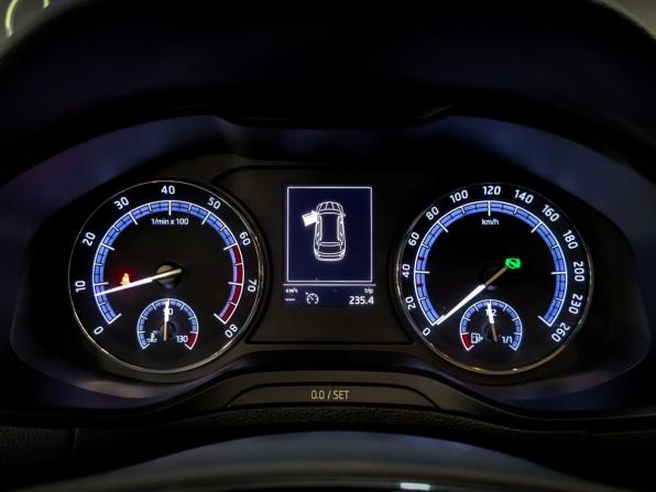 Skoda Karoq I с пробегом 2020 года, цена 2 245 000 рублей, 74381 км, внедорожник, Автокод Объявления