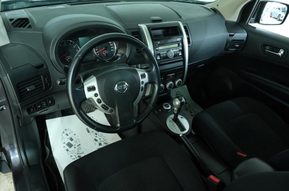 Nissan X-Trail II Рестайлинг Омск  - изображение 11