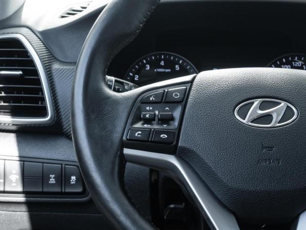 Hyundai Tucson III Рестайлинг с пробегом 2019 года, цена 1 996 000 рублей, 125682 км, внедорожник, Автокод Объявления