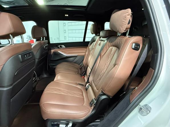 BMW X7 I (G07) с пробегом 2022 года, цена 9 793 000 рублей, 75677 км, внедорожник, Автокод Объявления