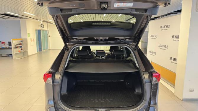 Toyota RAV4 V (XA50) с пробегом 2021 года, цена 3 899 000 рублей, 76240 км, внедорожник, Автокод Объявления