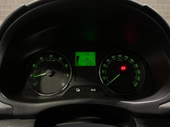 Skoda Fabia II Рестайлинг с пробегом 2012 года, цена 600 000 рублей, 203664 км, хэтчбек, Автокод Объявления