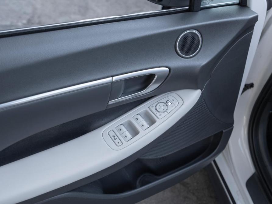 Hyundai Sonata VIII (DN8) Москва  - изображение 19