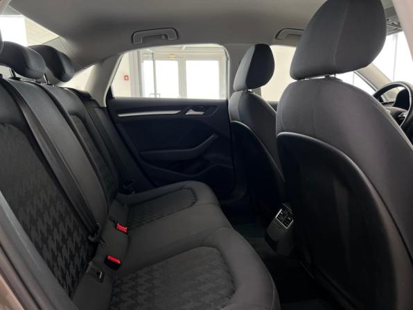 Audi A3 III (8V) с пробегом 2015 года, цена 1 580 000 рублей, 130684 км, седан, Автокод Объявления