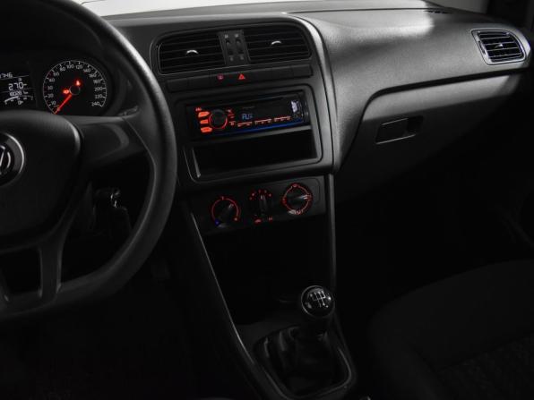 Volkswagen Polo V Рестайлинг с пробегом 2017 года, цена 783 000 рублей, 180279 км, седан, Автокод Объявления