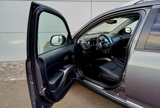 Mitsubishi Outlander II с пробегом 2007 года, цена 1 100 000 рублей, 278725 км, внедорожник, Автокод Объявления