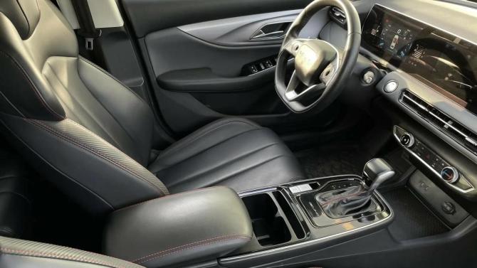 BAIC U5 Plus с пробегом 2023 года, цена 1 300 000 рублей, 47437 км, седан, Автокод Объявления
