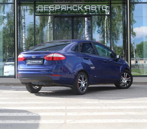 Ford Fiesta Mk6 Рестайлинг с пробегом 2016 года, цена 860 000 рублей, 124594 км, седан, Автокод Объявления
