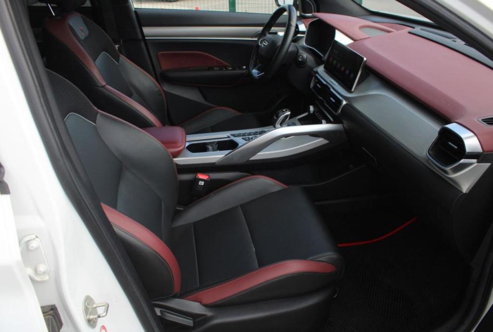 Geely Coolray I Саратов  - изображение 19