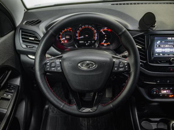 Lada (ВАЗ) Vesta I с пробегом 2017 года, цена 849 000 рублей, 140000 км, седан, Автокод Объявления