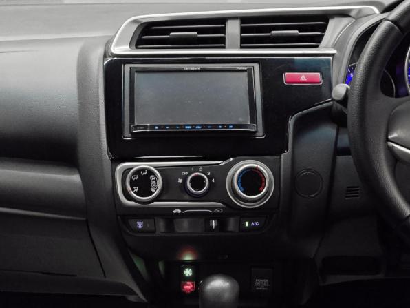 Honda Fit III с пробегом 2014 года, цена 929 000 рублей, 116000 км, хэтчбек, Автокод Объявления