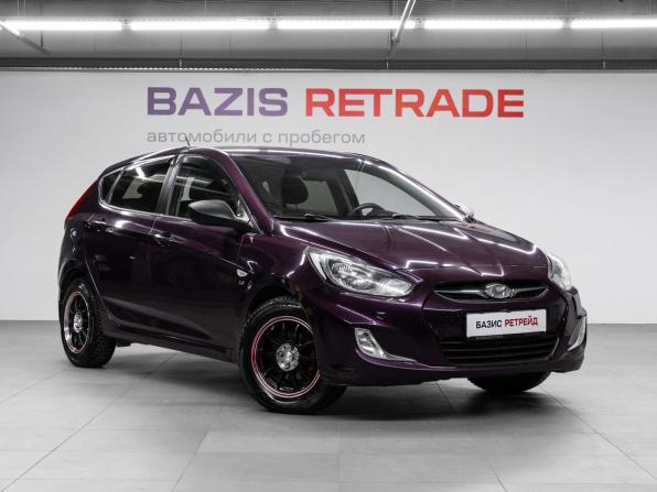 Hyundai Solaris I с пробегом 2013 года, цена 900 000 рублей, 103909 км, хэтчбек, Автокод Объявления