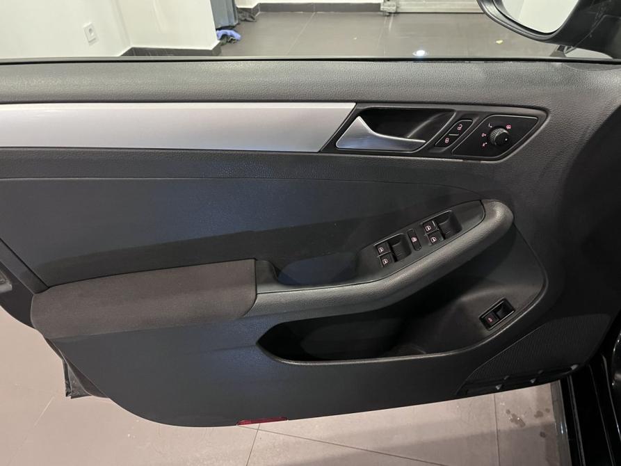 Volkswagen Jetta VI Чебоксары  - изображение 22