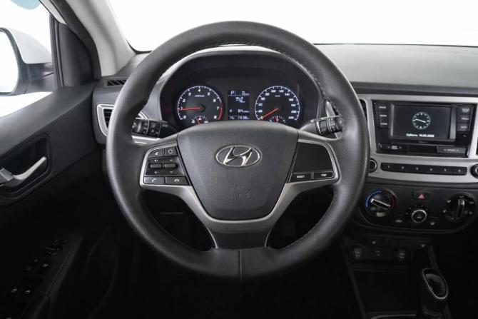 Hyundai Solaris II Рестайлинг с пробегом 2020 года, цена 1 190 000 рублей, 173132 км, седан, Автокод Объявления