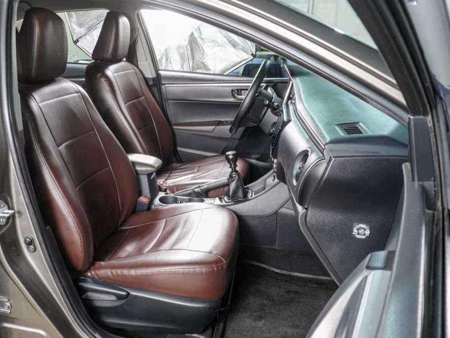 Toyota Corolla XI (E160 E170 E180) Рестайлинг 1 Воронеж  - изображение 8