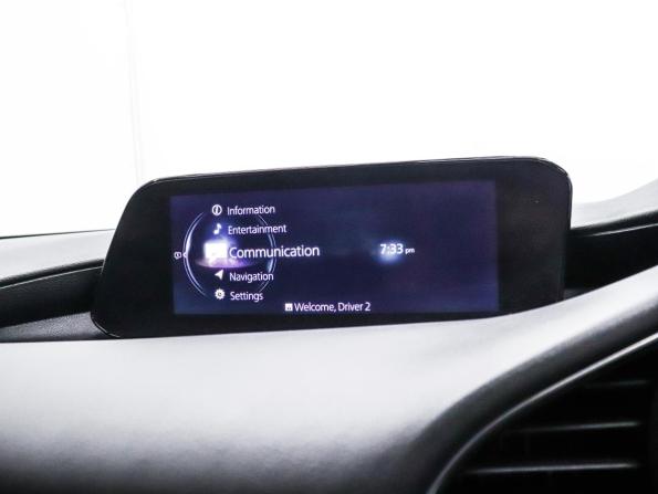 Mazda 3 IV (BP) с пробегом 2019 года, цена 1 699 000 рублей, 88236 км, хэтчбек, Автокод Объявления