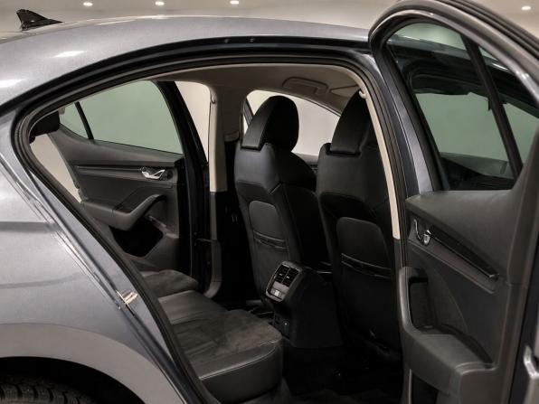 Skoda Octavia IV (A8) с пробегом 2020 года, цена 2 395 000 рублей, 134000 км, лифтбек, Автокод Объявления