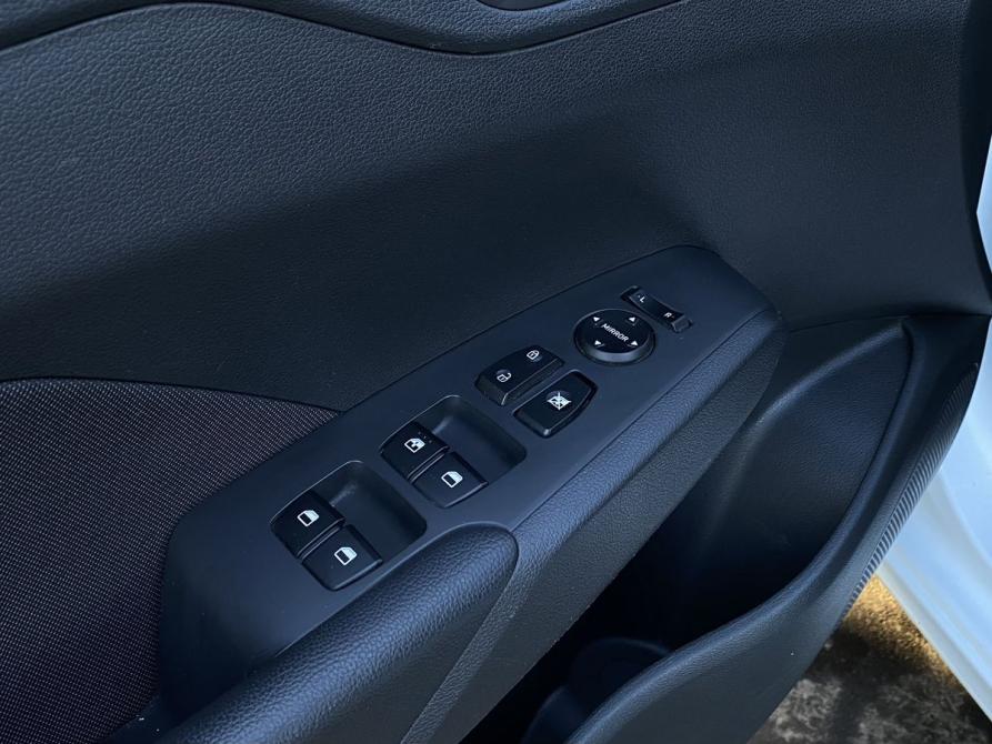 Hyundai Solaris II Москва  - изображение 17