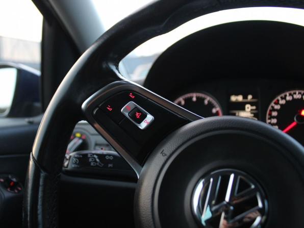 Volkswagen Polo V Рестайлинг с пробегом 2020 года, цена 1 349 000 рублей, 113887 км, седан, Автокод Объявления