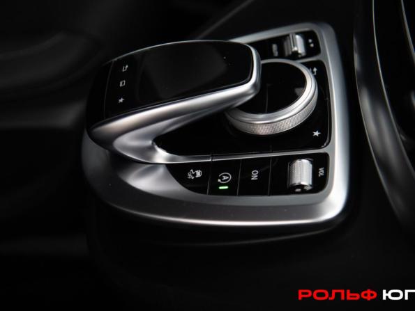 Mercedes-Benz V-Класс III (W447) с пробегом 2016 года, цена 3 998 000 рублей, 251203 км, минивэн, Автокод Объявления
