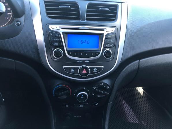 Hyundai Solaris I с пробегом 2013 года, цена 649 000 рублей, 199992 км, седан, Автокод Объявления