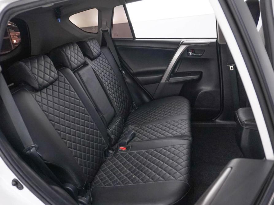 Toyota RAV4 IV (XA40) Рестайлинг Москва  - изображение 7