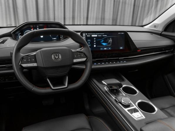 Changan UNI-S I с пробегом 2024 года, цена 2 240 000 рублей, 22675 км, внедорожник, Автокод Объявления