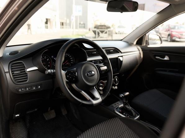 Kia Rio IV с пробегом 2020 года, цена 1 639 000 рублей, 102600 км, хэтчбек, Автокод Объявления