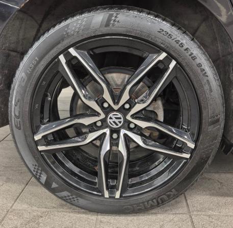 Volkswagen Passat (North America and China) II (NA Market) с пробегом 2019 года, цена 2 090 000 рублей, 77000 км, седан, Автокод Объявления