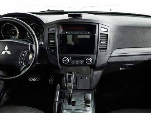 Mitsubishi Pajero IV Рестайлинг 1 с пробегом 2011 года, цена 1 649 585 рублей, 222472 км, внедорожник, Автокод Объявления