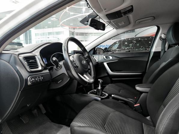 Kia Ceed III с пробегом 2018 года, цена 1 726 000 рублей, 65643 км, хэтчбек, Автокод Объявления