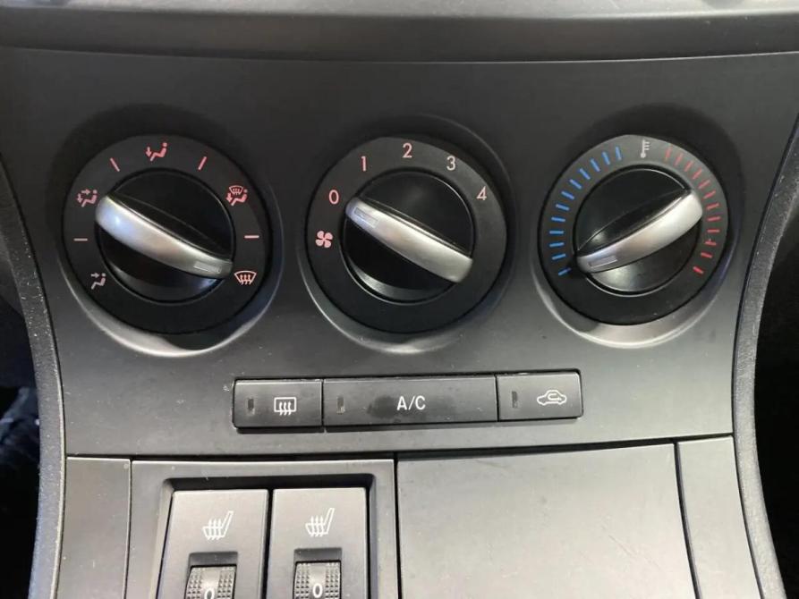 Mazda 3 II (BL) Рестайлинг Челябинск  - изображение 15