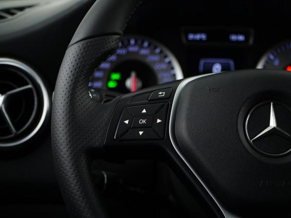 Mercedes-Benz A-Класс III (W176) с пробегом 2014 года, цена 1 495 046 рублей, 112006 км, хэтчбек, Автокод Объявления