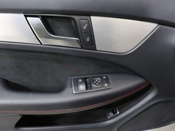 Mercedes-Benz C-Класс III (W204) Рестайлинг с пробегом 2013 года, цена 1 670 000 рублей, 114332 км, купе, Автокод Объявления