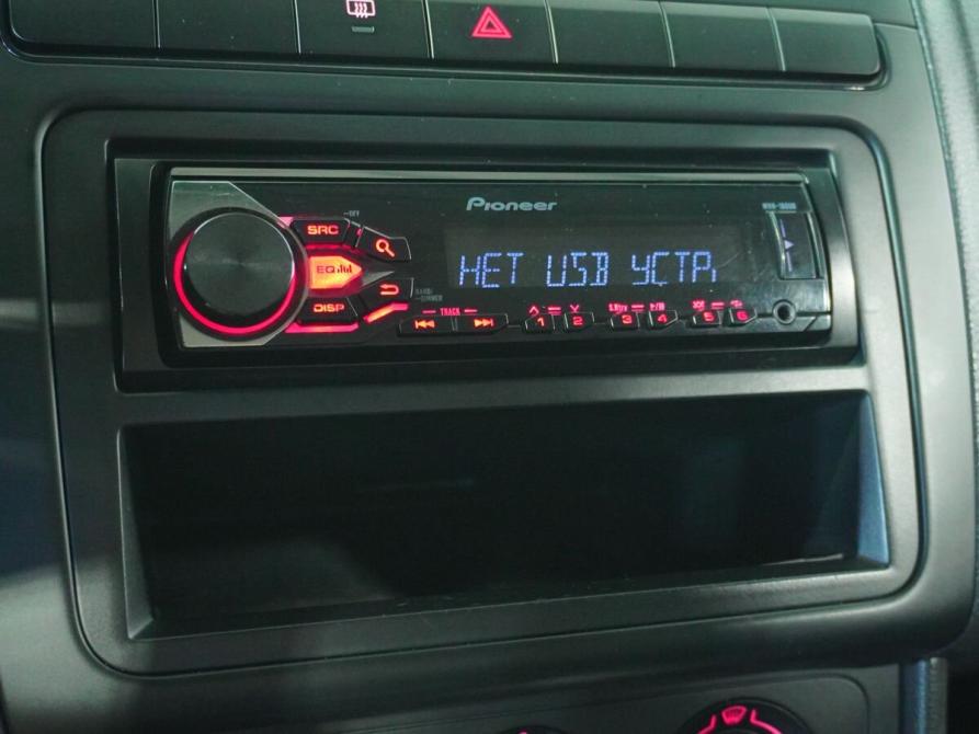 Volkswagen Polo V Рестайлинг Вологда  - изображение 12