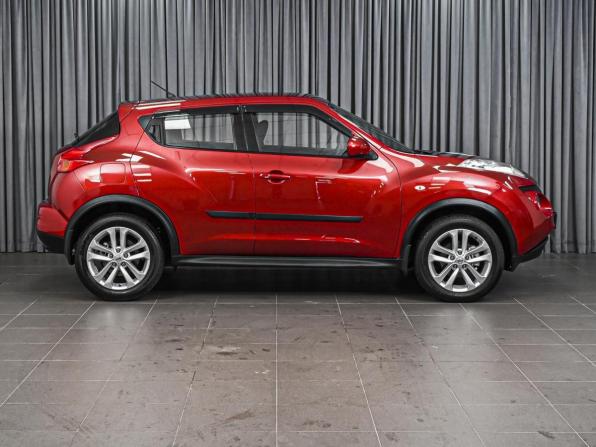 Nissan Juke I с пробегом 2013 года, цена 999 000 рублей, 212126 км, внедорожник, Автокод Объявления