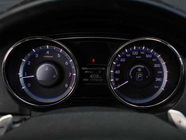 Hyundai Sonata VI (YF) с пробегом 2010 года, цена 1 200 000 рублей, 147355 км, седан, Автокод Объявления