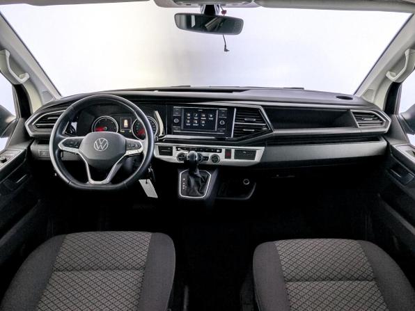Volkswagen Multivan T6 Рестайлинг с пробегом 2021 года, цена 5 850 000 рублей, 111404 км, минивэн, Автокод Объявления