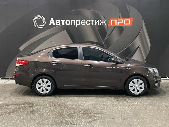 Kia Rio III Рестайлинг с пробегом 2015 года, цена 994 000 рублей, 173962 км, седан, Автокод Объявления