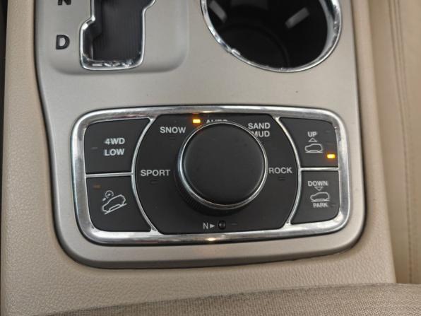 Jeep Grand Cherokee IV (WK2) с пробегом 2012 года, цена 1 499 000 рублей, 329500 км, внедорожник, Автокод Объявления